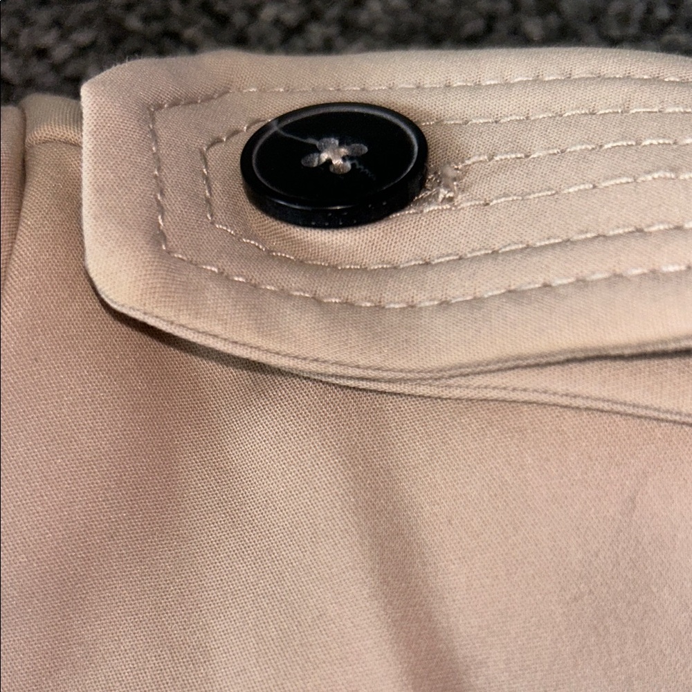 Elegant Cream Trench Coat for Women - Picture 5 of 13